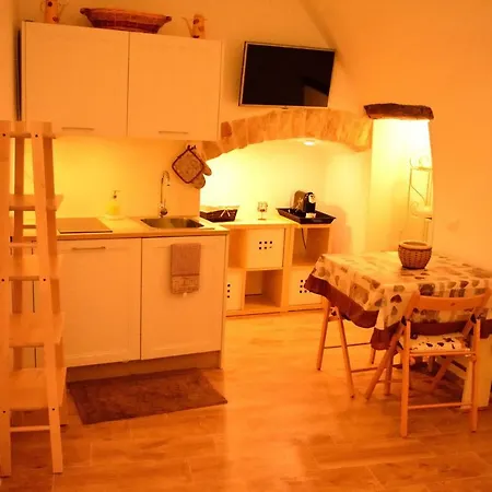 Apartament Escia' *